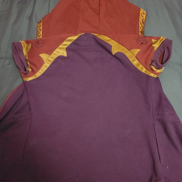 — SOLD —Limited-Edition Womens' World of Warcraft 'Sylvanas Windrunner' Hoodie M - Picture 3 of 4